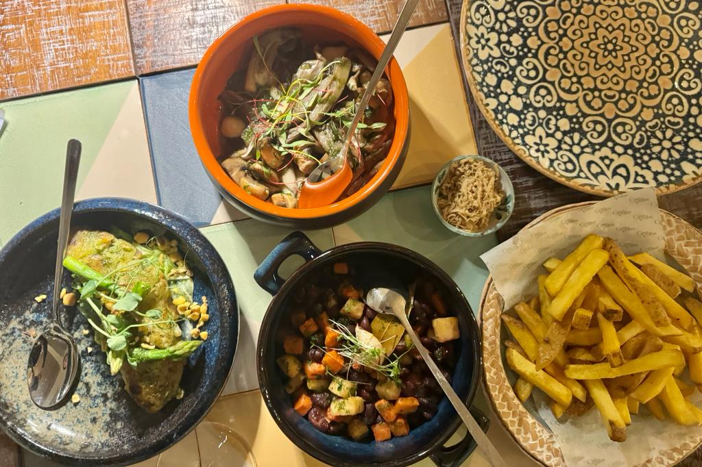 WhatsApp Image 2023-12-17 at 10.37.38(1)