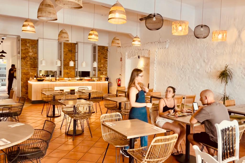 WhatsApp Image 2023-12-15 at 13.00.58(7)