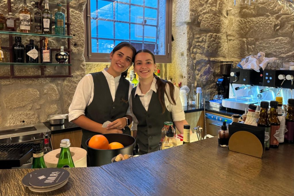 Amura Cocktailbar Hotel das Virtudes