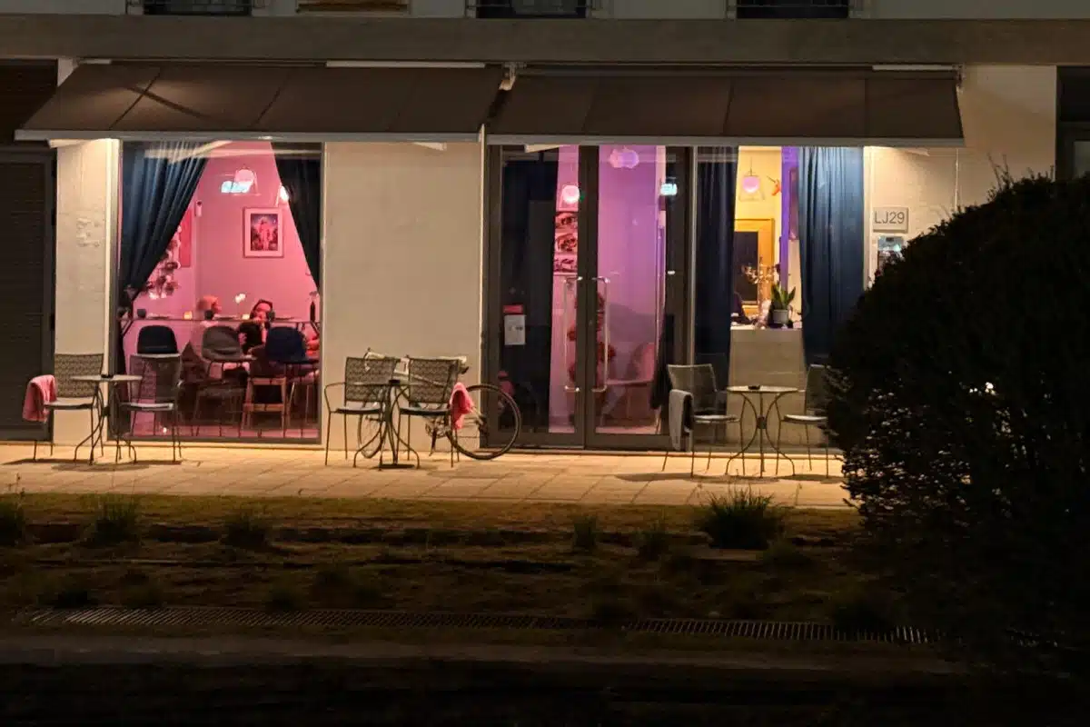 Irreverente Food & Winebar Lagos