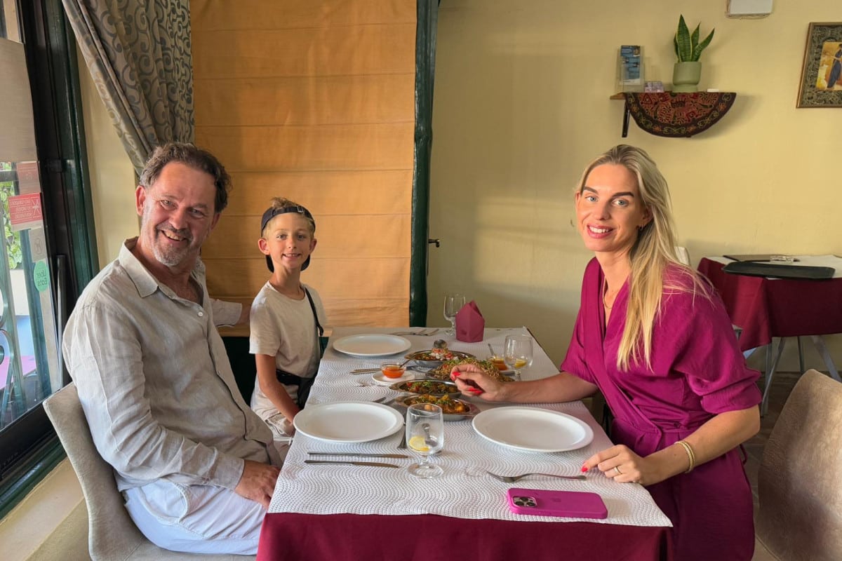 Real Magic, Indian Restaurant Boliqueime